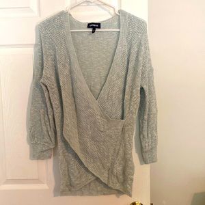 Express v neck sweater, light blue heather, XS